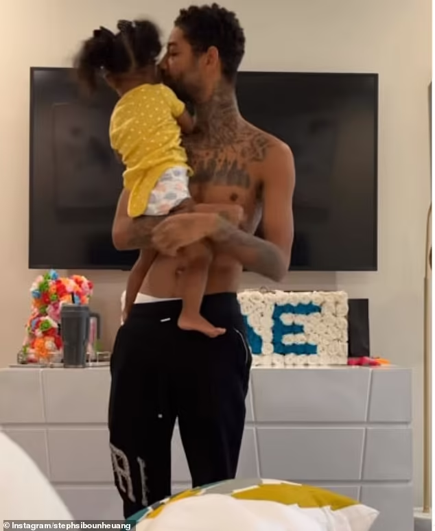 Xuri Li Sibounheuang Social Media Presence