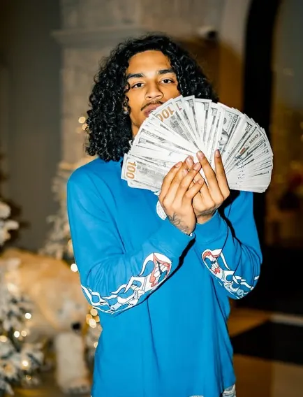 Jay Cinco Age Biography, Net Worth, Height, Relationship & Career